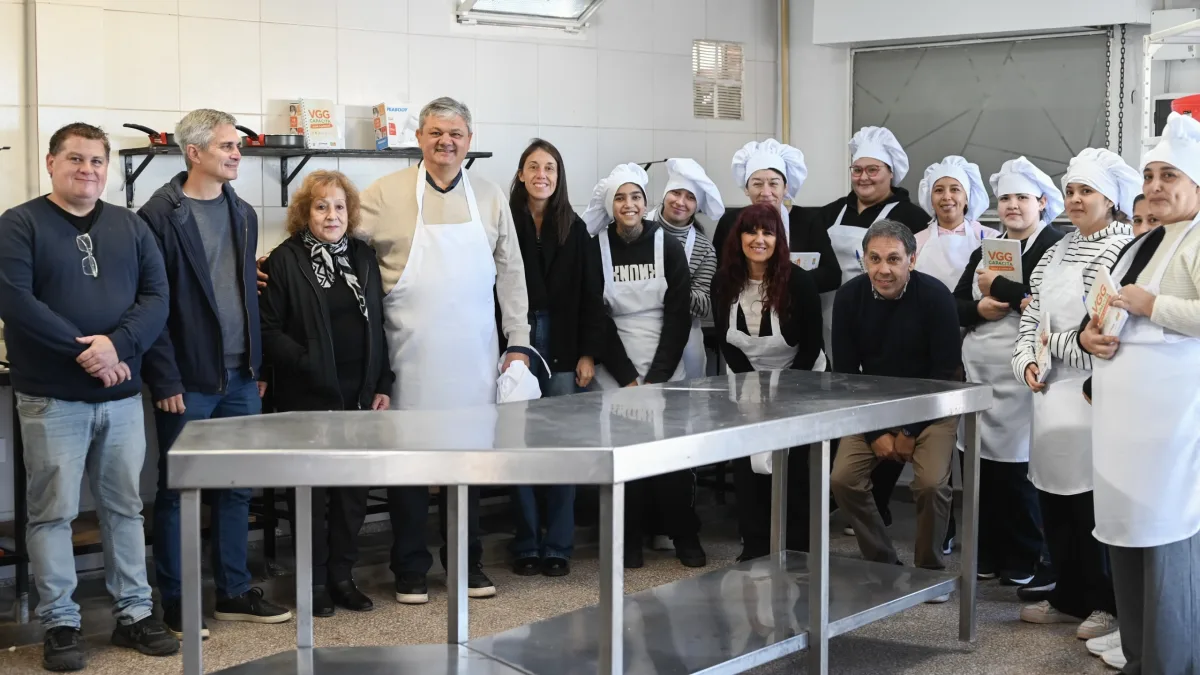 Se inauguró un nuevo centro gastronómico para capacitar emprendedores y generar trabajo